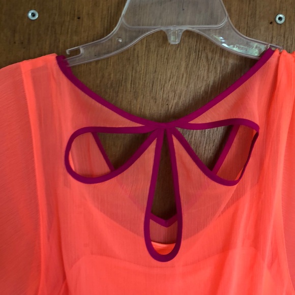 Express Dress! Size Medium! - Picture 3 of 7